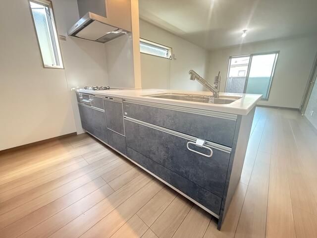 New 4LDK House for Sale in Takatsuki, Osaka - Completion 2025 - Thumbnail 4