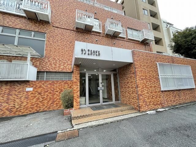 Commercial Unit for Rent in Shoto, Shibuya, Tokyo - Thumbnail 2