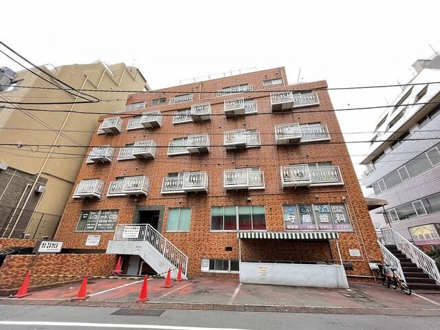 Commercial Unit for Rent in Shoto, Shibuya, Tokyo - Thumbnail 3