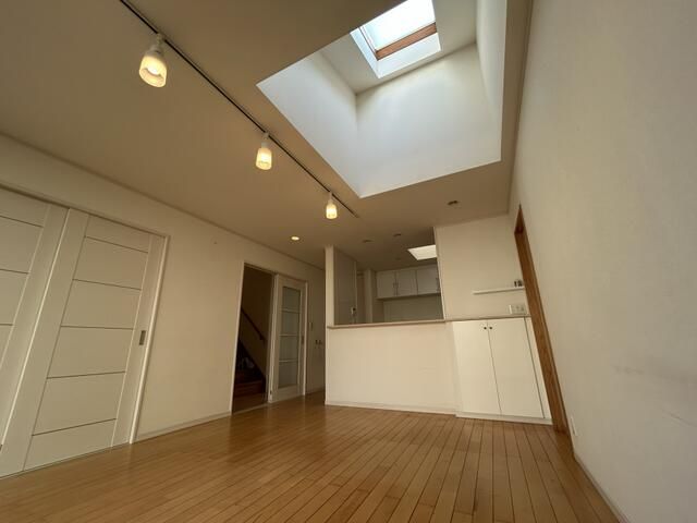 Terrace House for Rent in Chigasaki, Kanagawa - 5SLDK - Thumbnail 4