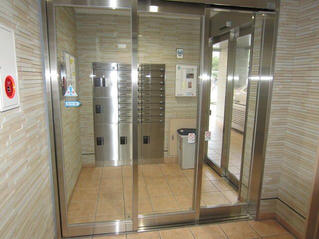 DO Building Honchiba 1K Apartment for Rent in Central Chiba - Thumbnail 3