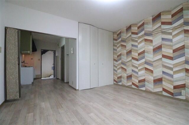 Beach Garden Miyuki 1K Apartment for Rent in Kamogawa, Chiba - Thumbnail 3