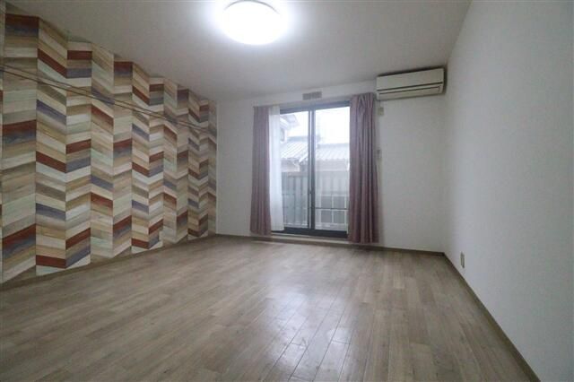 Beach Garden Miyuki 1K Apartment for Rent in Kamogawa, Chiba - Thumbnail 2