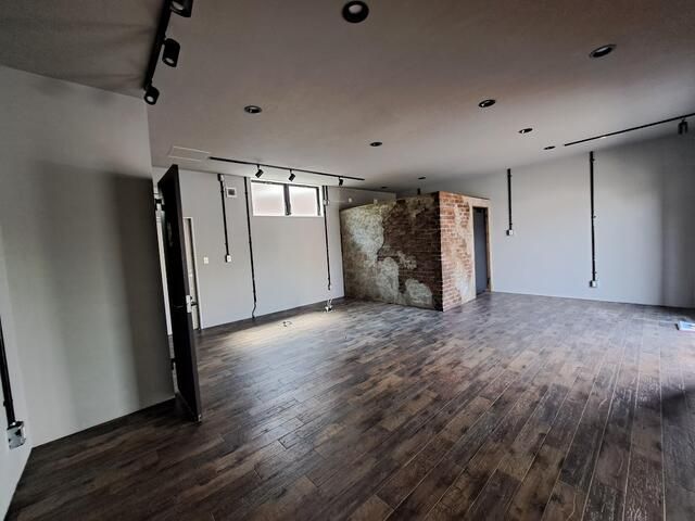 Commercial Unit for Rent in Isesaki, Gunma - 41.40 sqm - Thumbnail 3