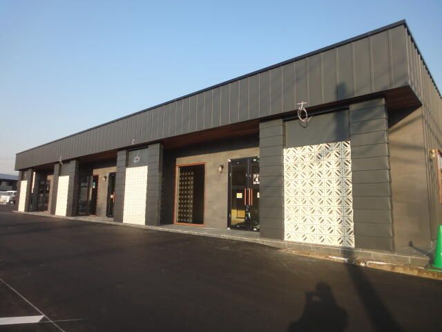 Commercial Unit for Rent in Isesaki, Gunma - 41.40 sqm - Thumbnail 2