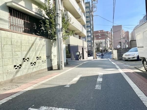 Land for Sale in Nakanobu, Shinagawa, Tokyo - 58.26 sqm Corner Plot - Thumbnail 3
