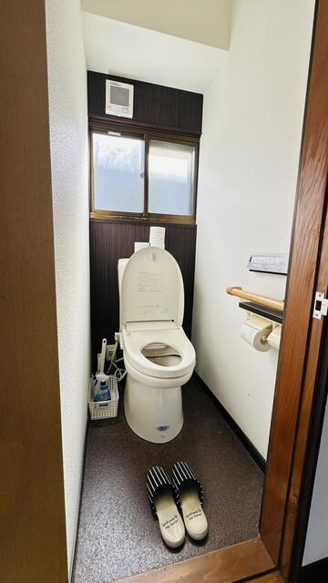 9DK Wooden House for Sale in Mitsuke, Niigata - 183 sqm — Interior, Mitsuke, Niigata