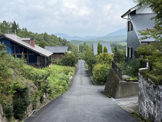 1LDK Detached House in Kuju, Oita with Garden and Parking - Image 1