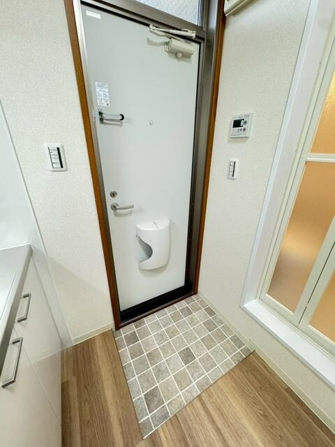 1K Apartment for Rent near Inagi-Naganuma Station, Inagi City - Thumbnail 2