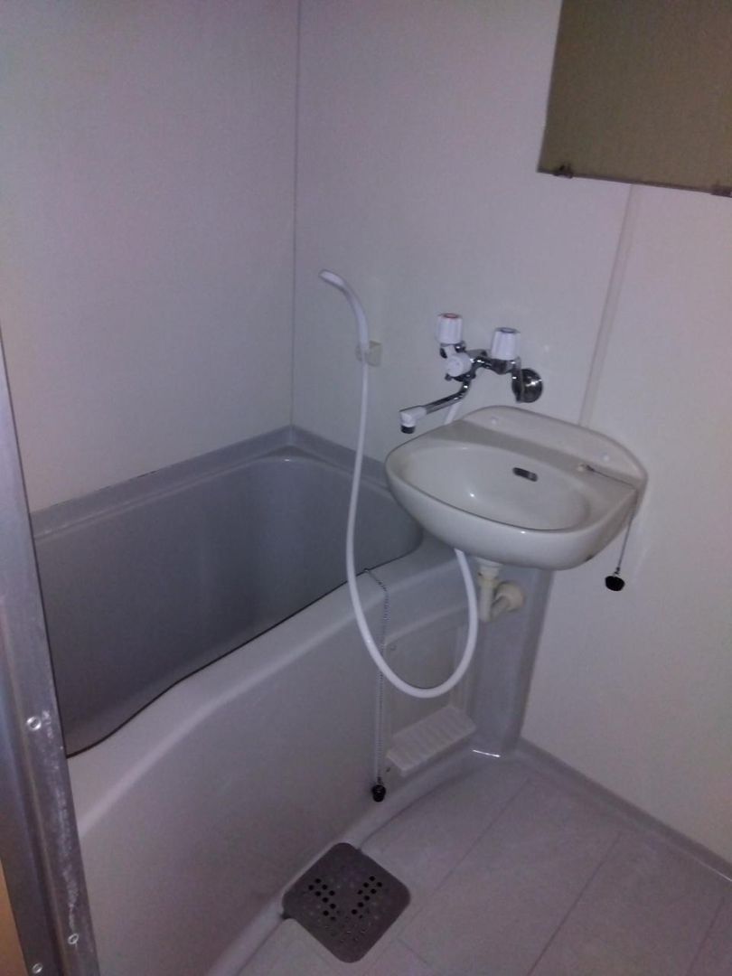 1K Apartment for Rent in Oshu City, Iwate - Thumbnail 4