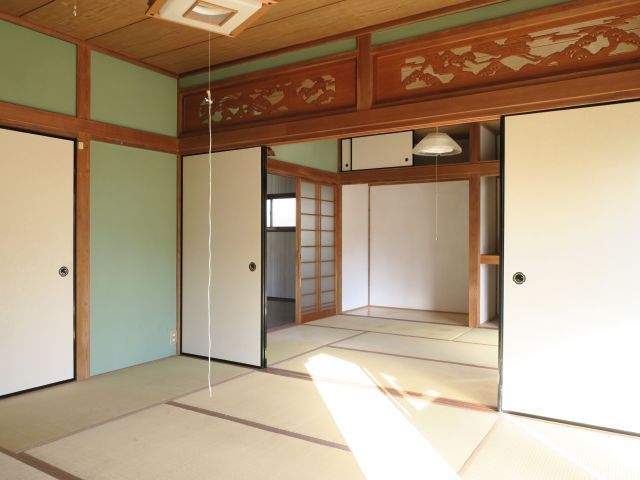 1984 3DK Detached House for Sale in Ōmuta, Fukuoka - Thumbnail 2
