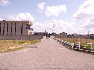 4SLDK Family House in Komatsu with Solar Panels and 3 Parking — Image 11, Komatsu, Ishikawa