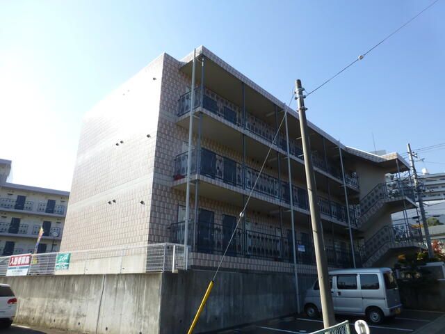 Le Ciel Kita Kado II 1K Apartment for Rent in Isehara - Thumbnail 2
