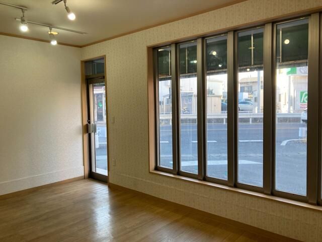 Commercial Space for Rent in Koshigaya, Saitama - Thumbnail 2