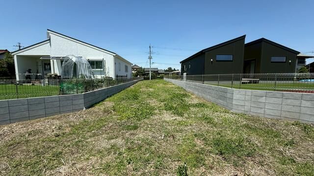 Land for Sale in Fukaya, Saitama - 647.83 sqm Residential Plot - Thumbnail 3