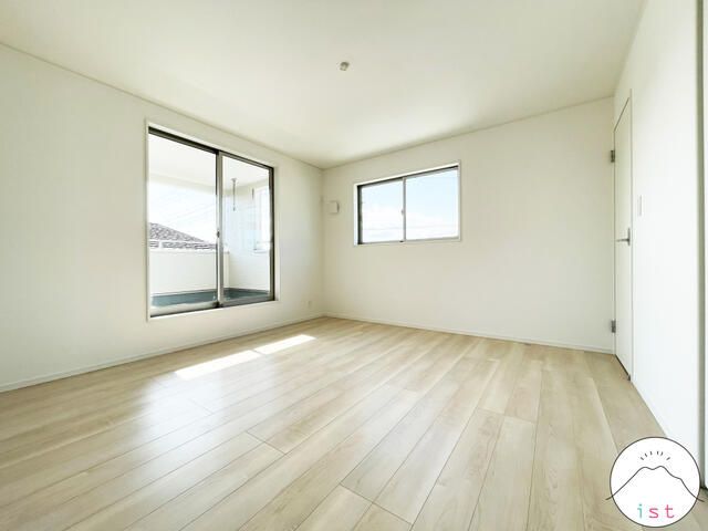 New 4LDK House in Fuji City with 3 Parking Spaces - Image 22