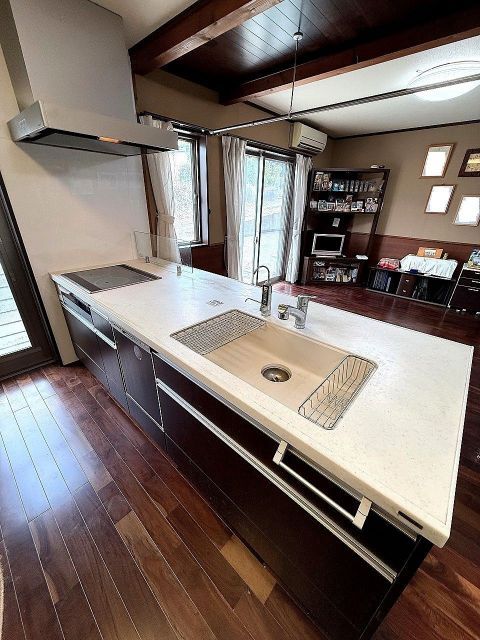 5LDK House with 3 Parking Spaces in Kurate, Fukuoka - Thumbnail 2