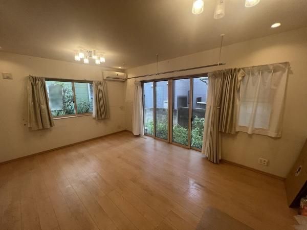 3LDK Used House for Sale in Matsudo Shinden, Matsudo City, Chiba - Thumbnail 2