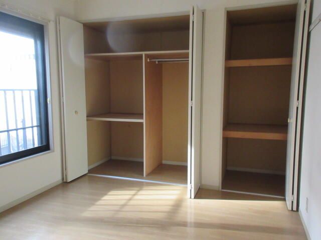 PROSPER Apartment for Rent in Yokohama Kohoku Ward - Thumbnail 3