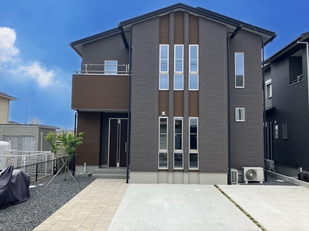 New 2024 4LDK Detached House for Sale in Yonago, Tottori - Thumbnail 2