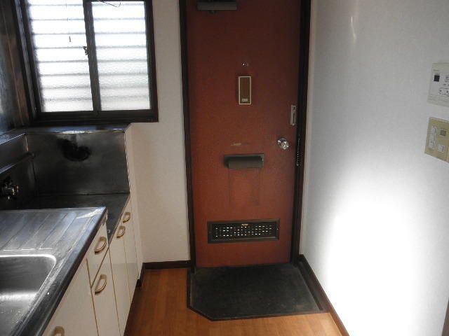 2K Apartment for Rent in Eikodai, Sendai - 40,000 Yen - Thumbnail 3