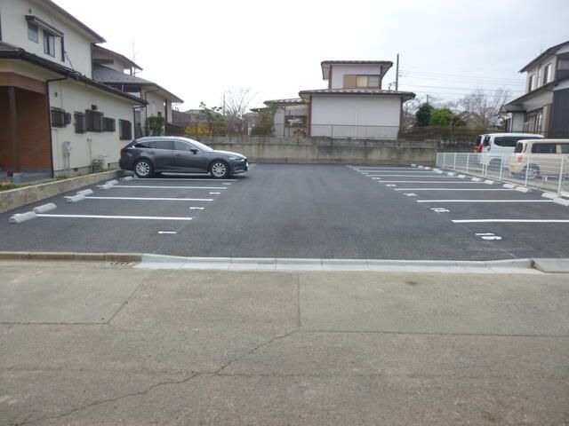 Parking Space for Rent in Nagamigaoka, Sendai, Miyagi - Thumbnail 3