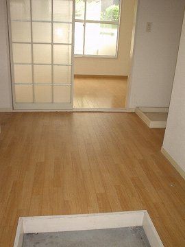 1K Apartment for Rent in Tama City, Tokyo - 40,000 Yen - Thumbnail 3