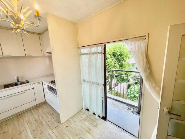 1979 Terraced House in Nishinomiya, Hyogo - 4DK, 93 sqm - Thumbnail 4