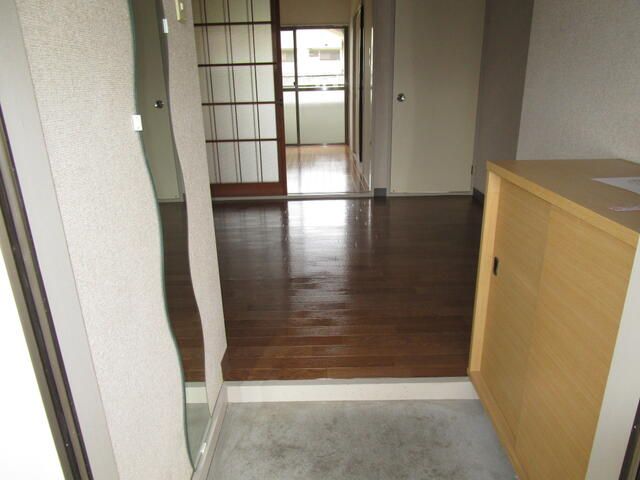 2DK Apartment for Rent in Kanuma, Tochigi - Free Parking - Thumbnail 2