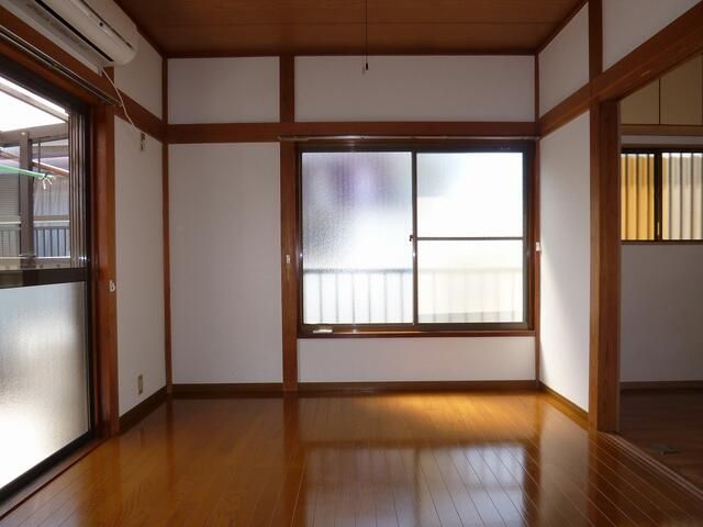 1K Apartment for Rent in Musashino City, Tokyo - 45,000 Yen - Thumbnail 4