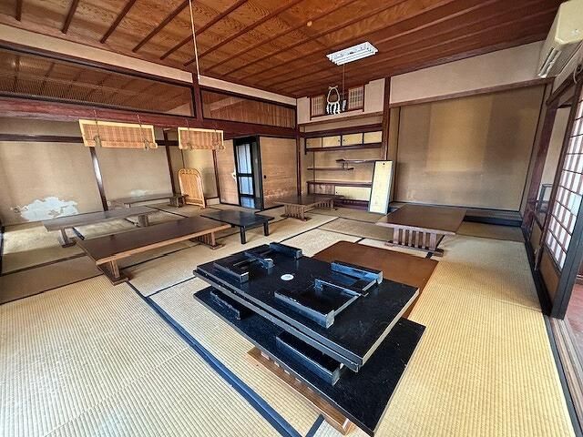 Commercial Shop Building for Rent in Sagae, Yamagata - 121,000 Yen - Thumbnail 2