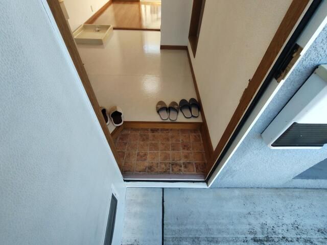 1R Apartment for Rent in Ichikawa, Chiba - 56,000 Yen - Thumbnail 2