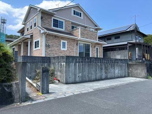 6SLDK House for Sale in Chikushino, Fukuoka with 2025 Renovation - Thumbnail 2