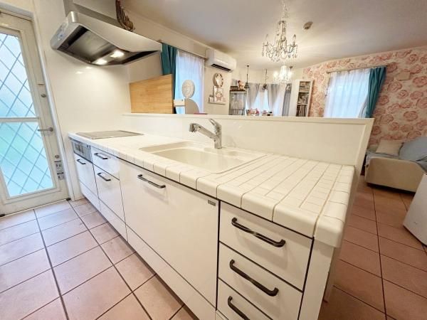 4LDK Detached House for Sale in Fuchu, Tokyo - Thumbnail 2