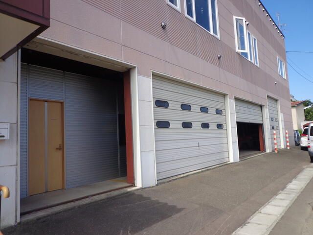 Warehouse for Lease in Yuni, Hokkaido - 227.93 sqm - Thumbnail 2