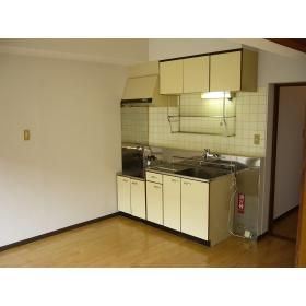 2DK Apartment for Rent in Quiet Sapporo Chuo Ward | 55,000 Yen - Thumbnail 3
