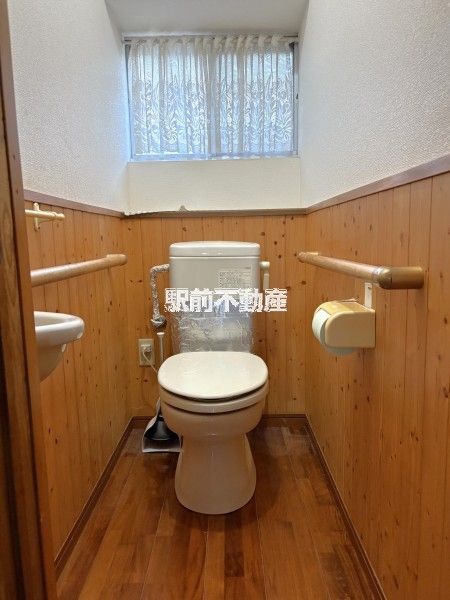 3LDK Detached House for Sale in Chikugo City, Fukuoka - Thumbnail 2