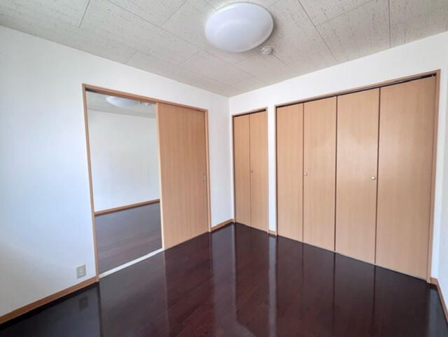 2DK Apartment for Rent in Isezaki, Gunma - 39.74 sqm - Thumbnail 4