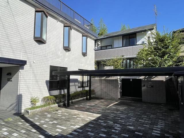 6SLDK House for Sale in Fushimi-ku, Kyoto with 360 sqm Land - Thumbnail 3