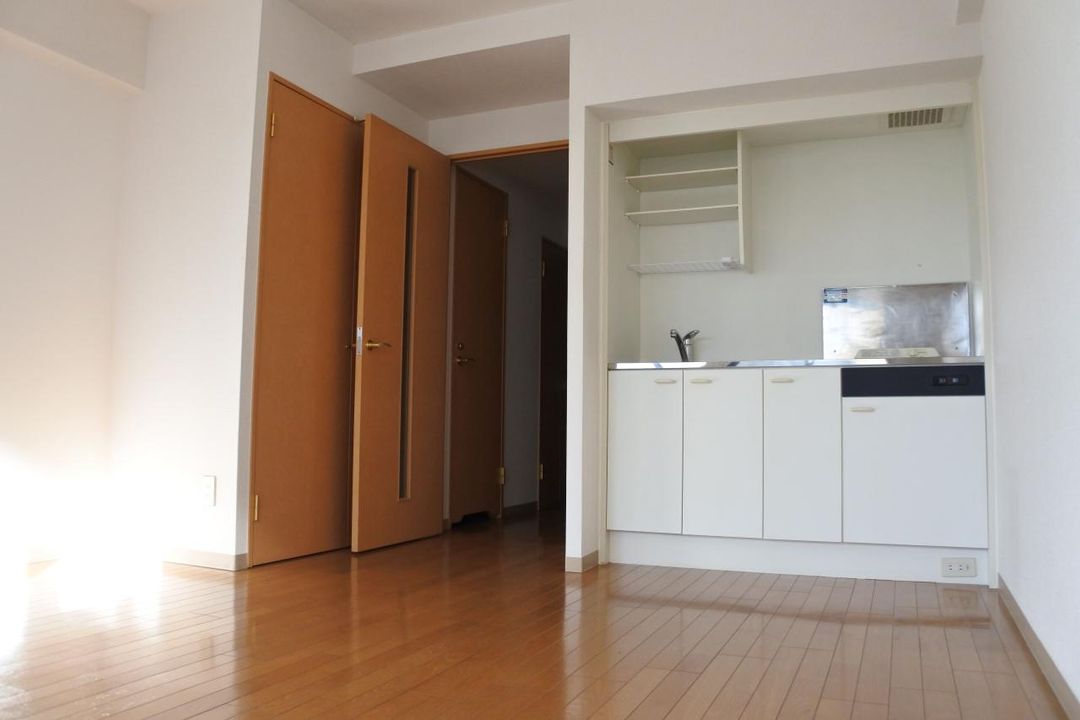 One-Room Apartment for Rent in Wakabayashi-ku, Sendai - Thumbnail 3