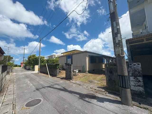 Residential Land for Sale in Motobu, Okinawa - 261.03 sqm - Thumbnail 4