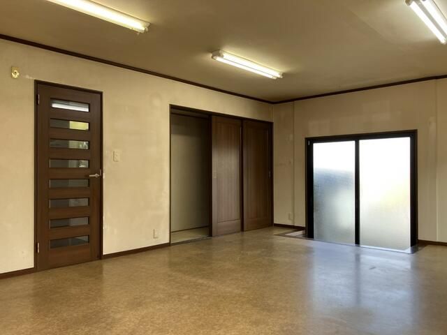 Office for Rent in Atsugi, Kanagawa - 46.8 sqm - Thumbnail 4