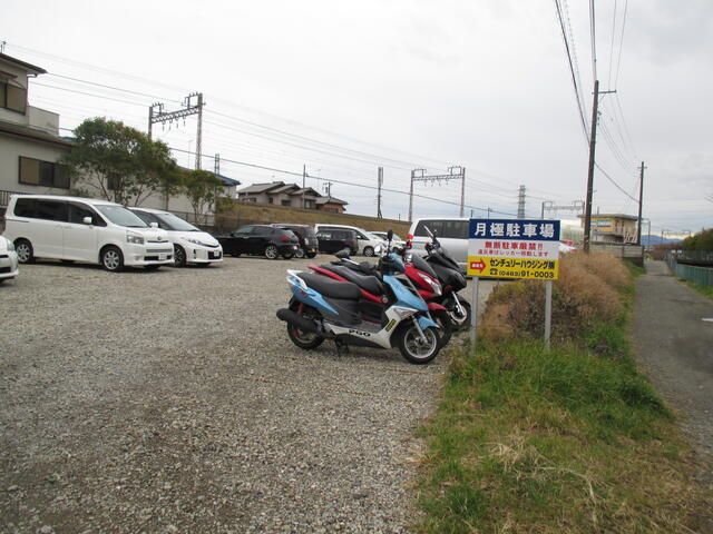 Parking Space for Rent in Isehara, Kanagawa - 5,000 Yen - Thumbnail 2