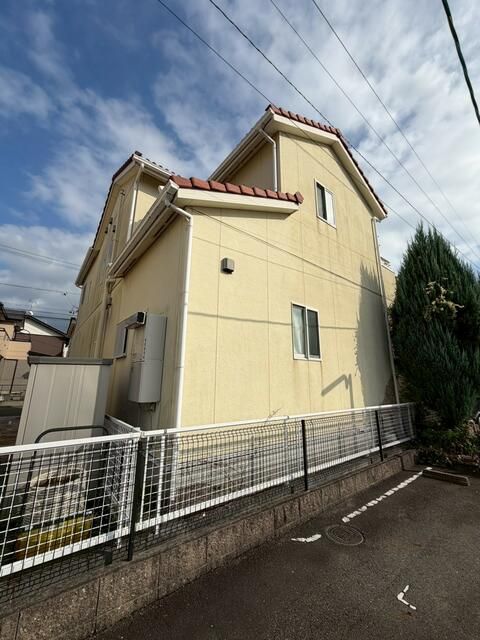 4LDK House for Sale in Quiet Gifu City Neighborhood - Main Image