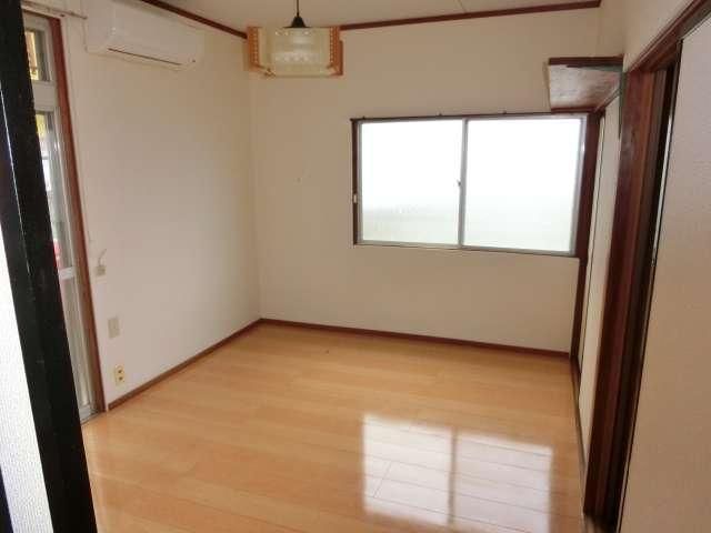 2DK Apartment for Rent in Iwaki City, Fukushima - Thumbnail 3