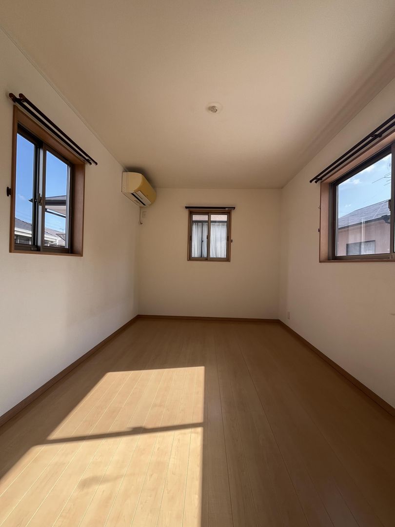 5SLDK Detached House for Sale in Nakaku, Okayama City - Thumbnail 4