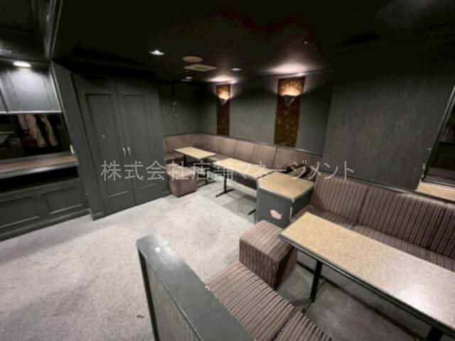 Sapporo Chuo-ku Commercial Space for Rent Near Susukino Station - Thumbnail 2