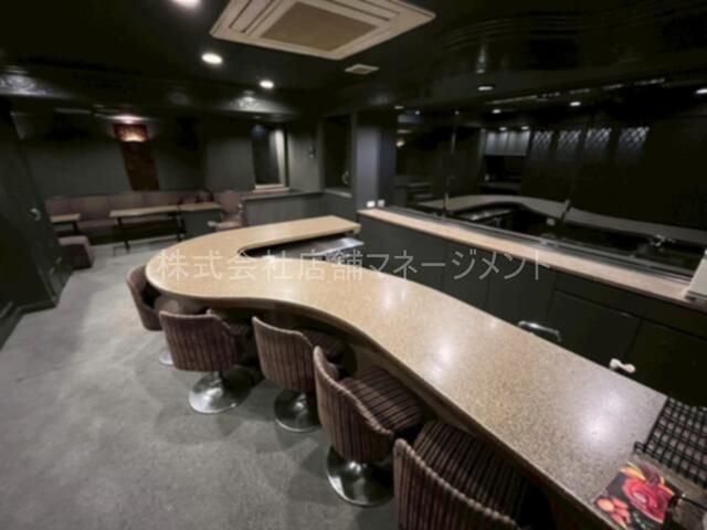 Sapporo Chuo-ku Commercial Space for Rent Near Susukino Station - Thumbnail 4