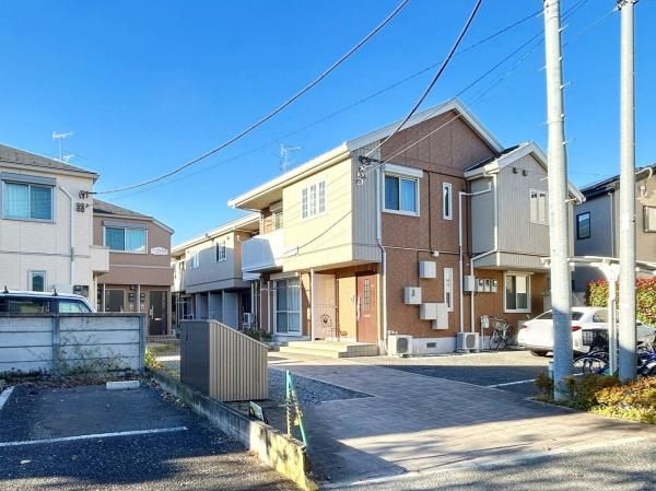 U-Forest Apartment Building for Sale in Mitaka, Tokyo - Thumbnail 2