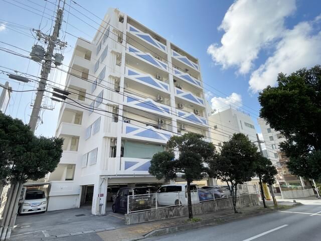 12-Unit Rental Apartment Building for Sale in Naha, Okinawa - Thumbnail 2